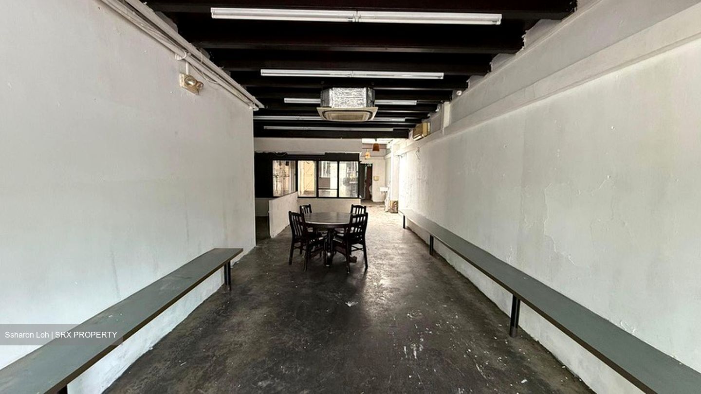 Neil Road (D2), Retail #561836781